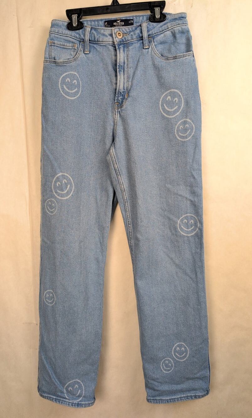 Hollister Ultra High Rise Dad Jeans smile face Size 27 Retro Classic Casual